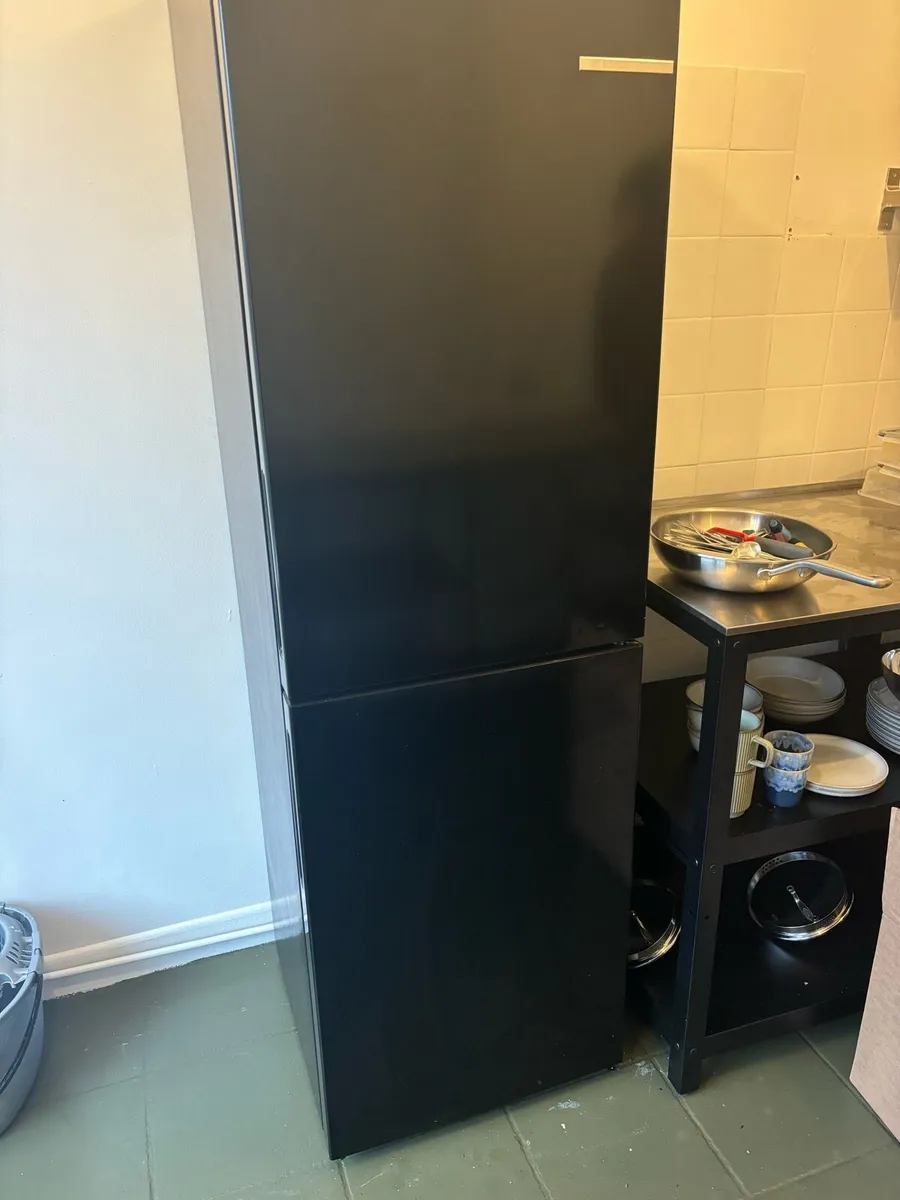Bosch Series 4 Fridge Freezer - Image 1