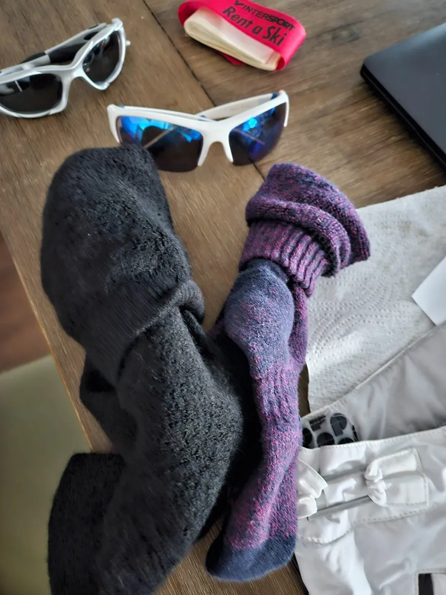 Skiing clothes (Bundle sale) - Image 2