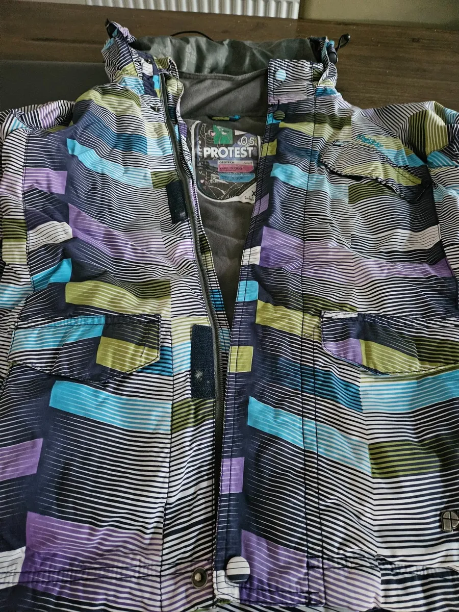 Skiing clothes (Bundle sale) - Image 4