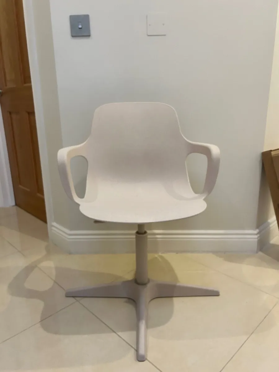 Desk Chair - Ogder Swivel Chair ( Ikea) - Image 1
