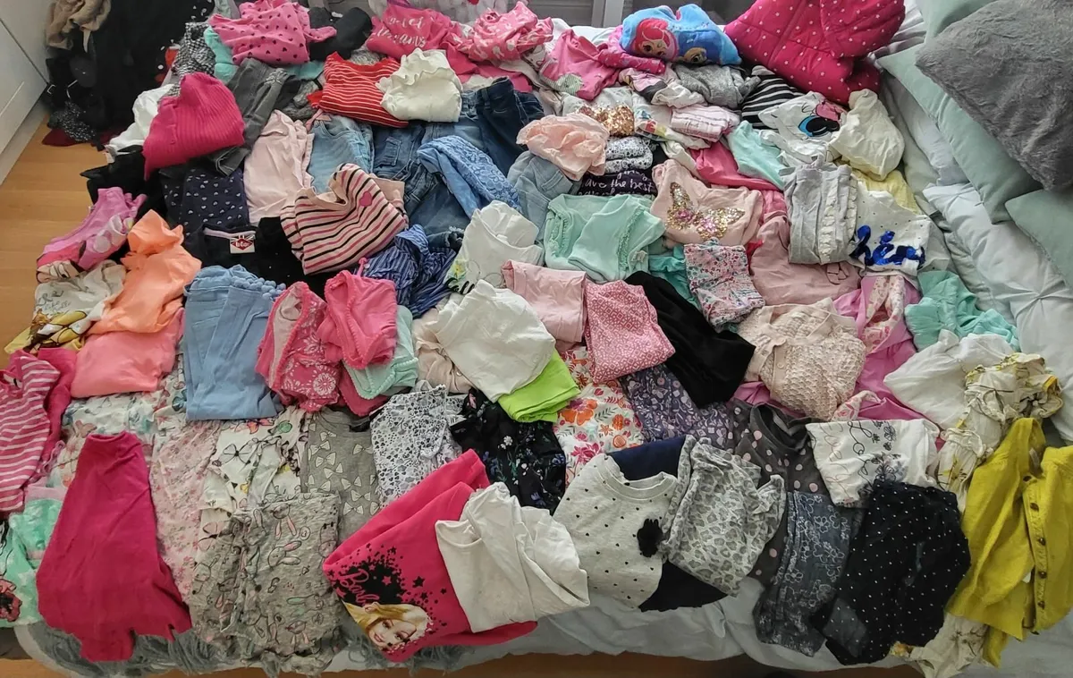 Girls clothes - Image 2