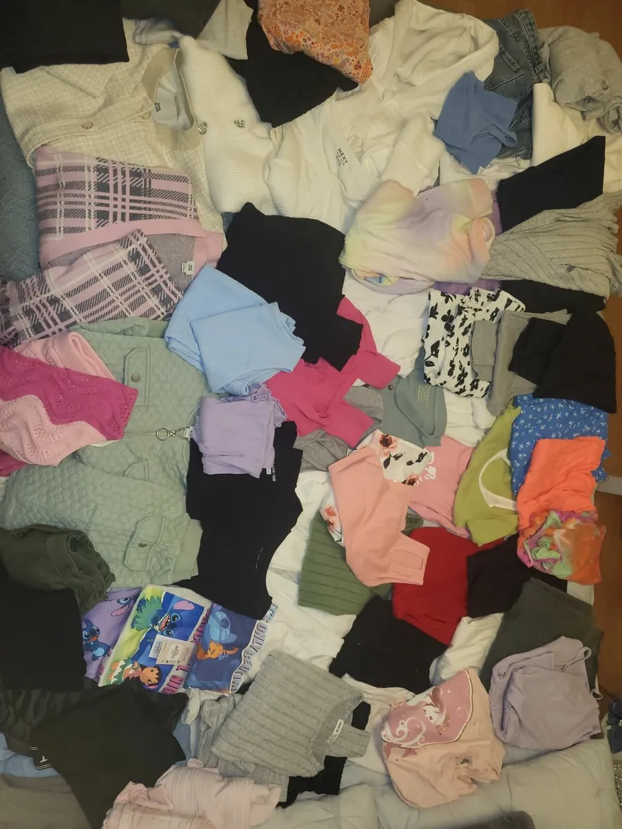 Girls clothes - Image 2