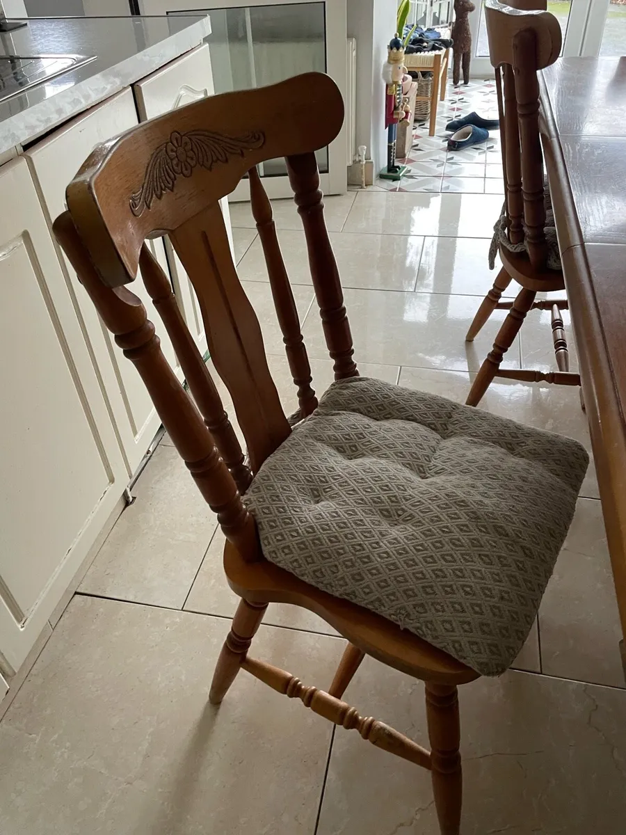 Kitchen table - Image 3