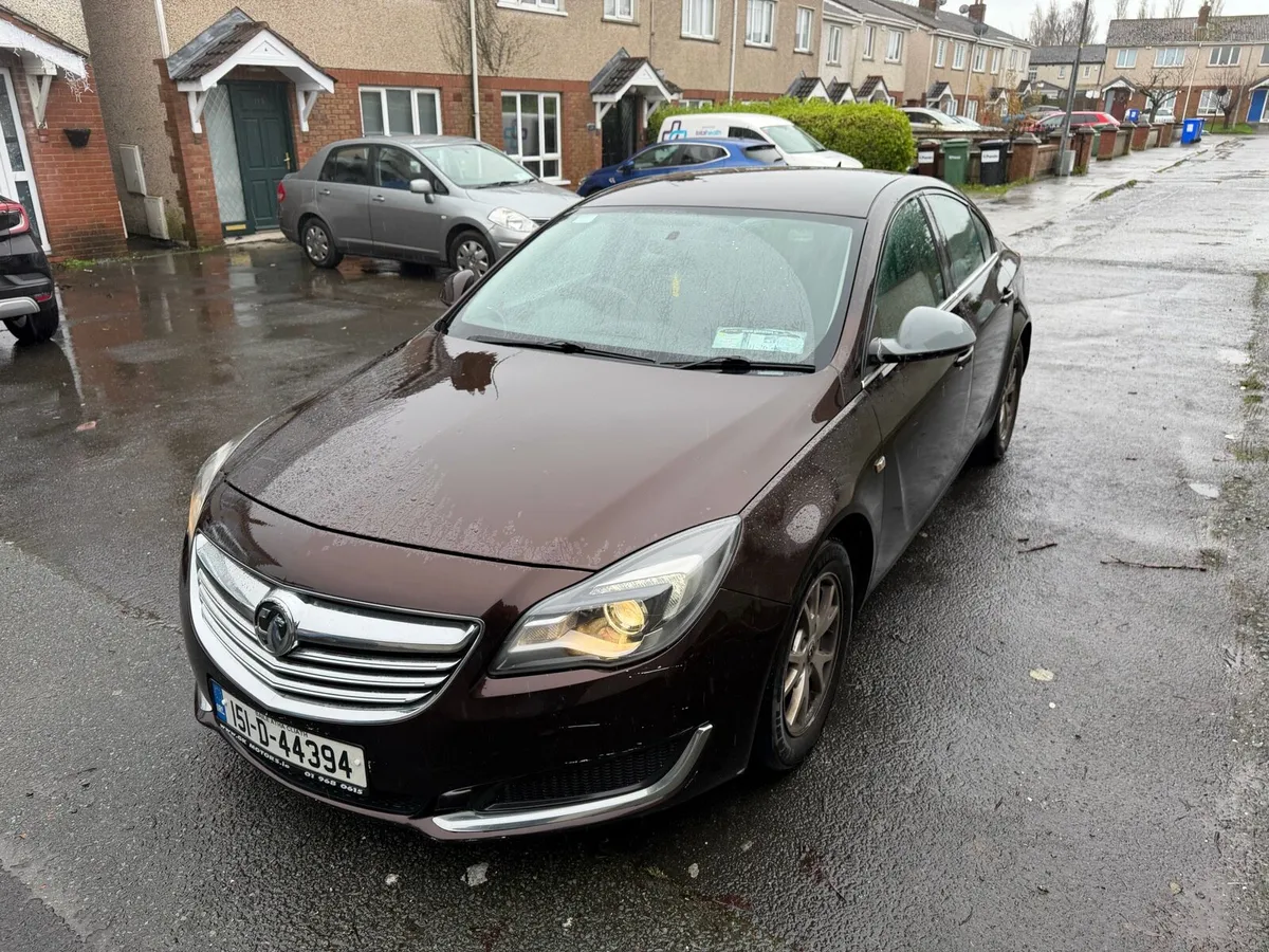 Vauxhall Insignia - Image 1