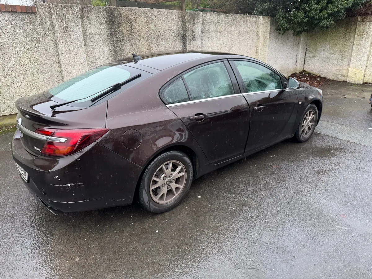 Vauxhall Insignia - Image 4