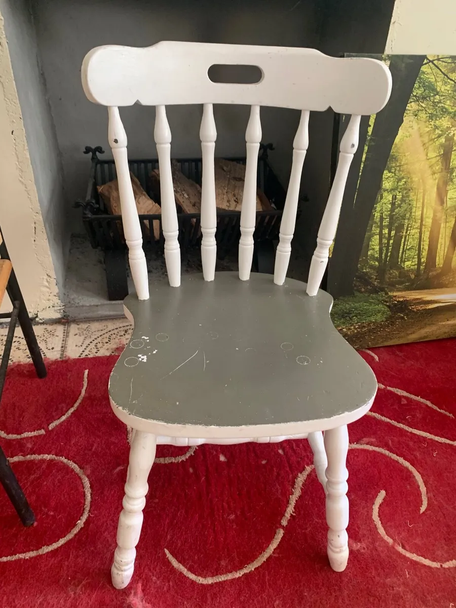 Kitchen chairs - Image 2