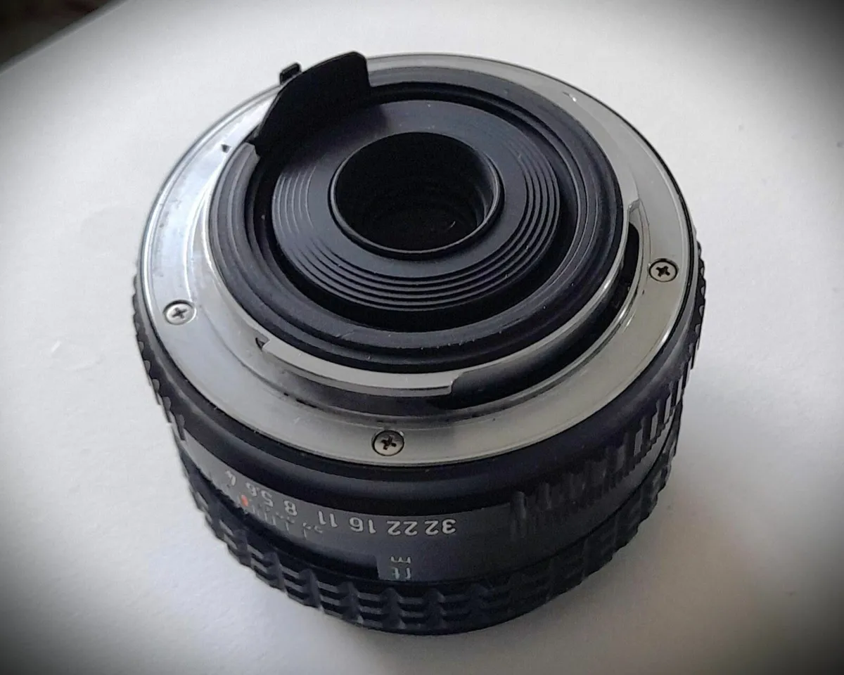 SMC Pentax-M Macro Lens 4/50 50mm 1:4 with Case - Image 4