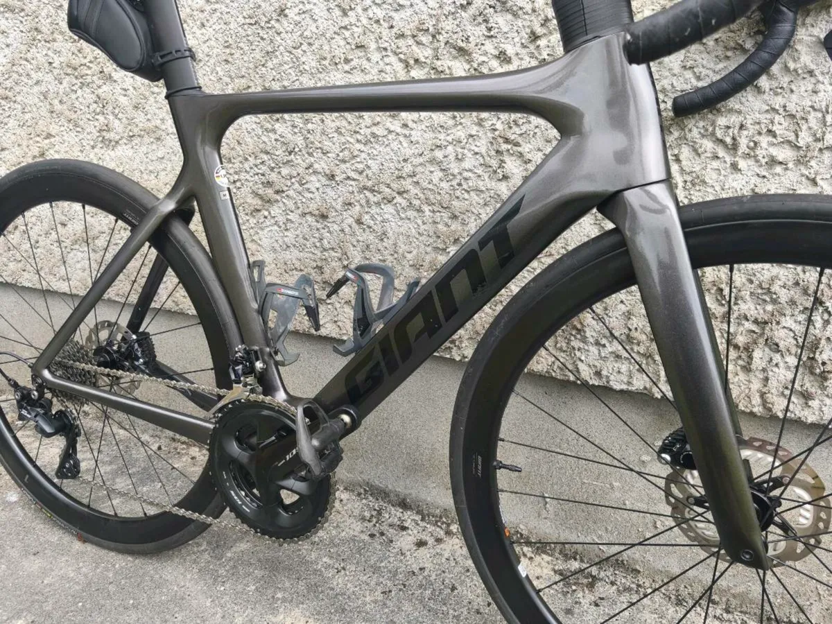 Giant Propel Advanced 2 SLR 1 carbon - Image 4