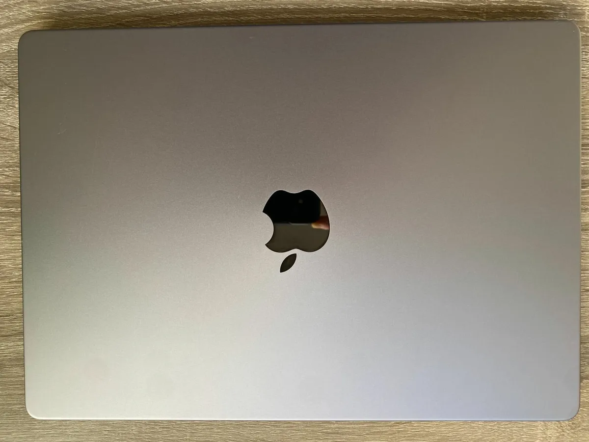 MacBook Pro 14-inch (2021) M1 Pro | 16GB | 512GB - Image 3