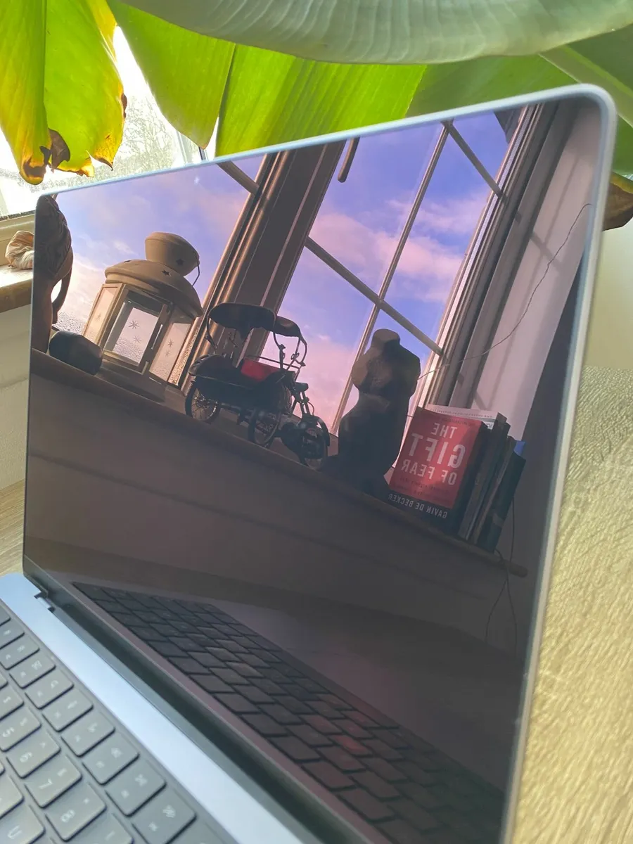 MacBook Pro 14-inch (2021) M1 Pro | 16GB | 512GB - Image 4