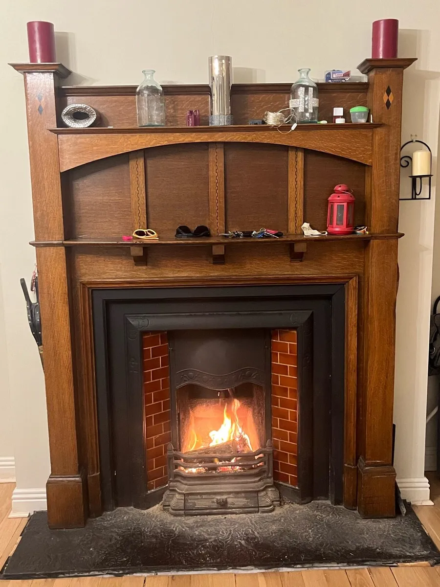 Fireplace including insert - Image 1