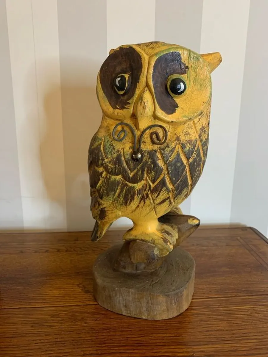 Pair of hand carved wooden owls on perches. - Image 2