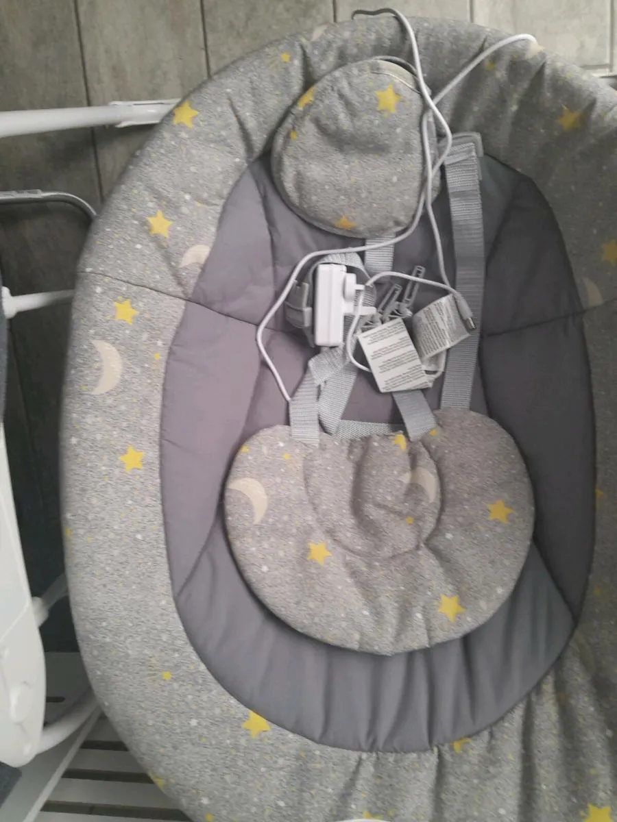 Baby swing - Image 2