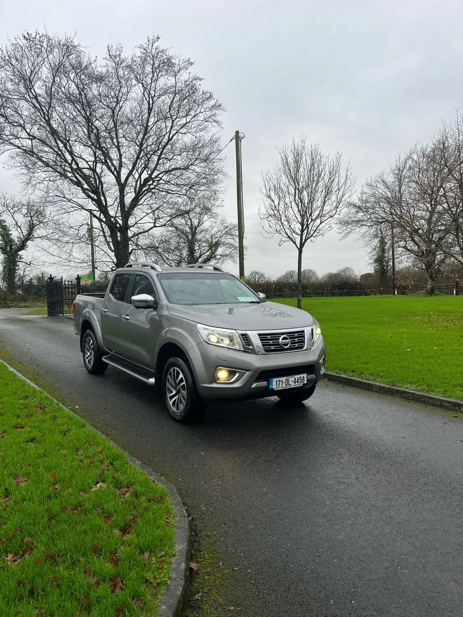 2017 Nissan Navara Tekna No Vat - Image 1