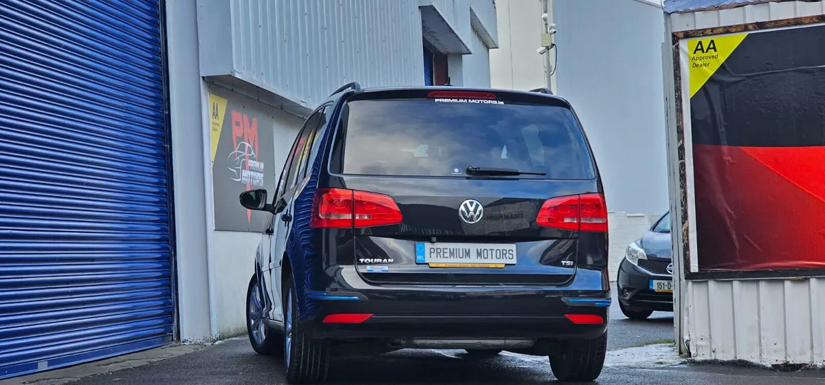 Volkswagen Touran Automatic - Image 3