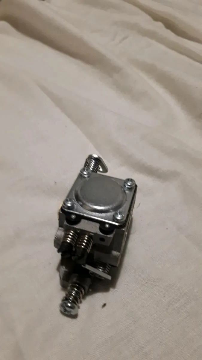 stihl  chainsaw carburetor - Image 4