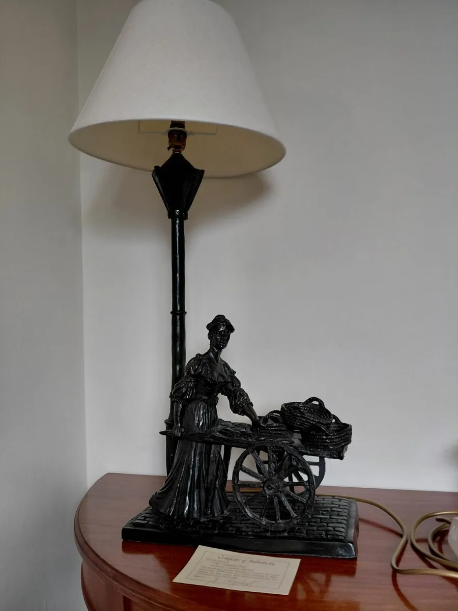 Jeanne Rynhart bronze lamp and figurine - Image 1