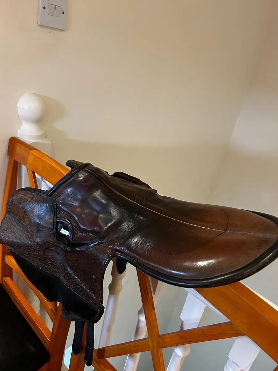 Racing Saddle - Image 1