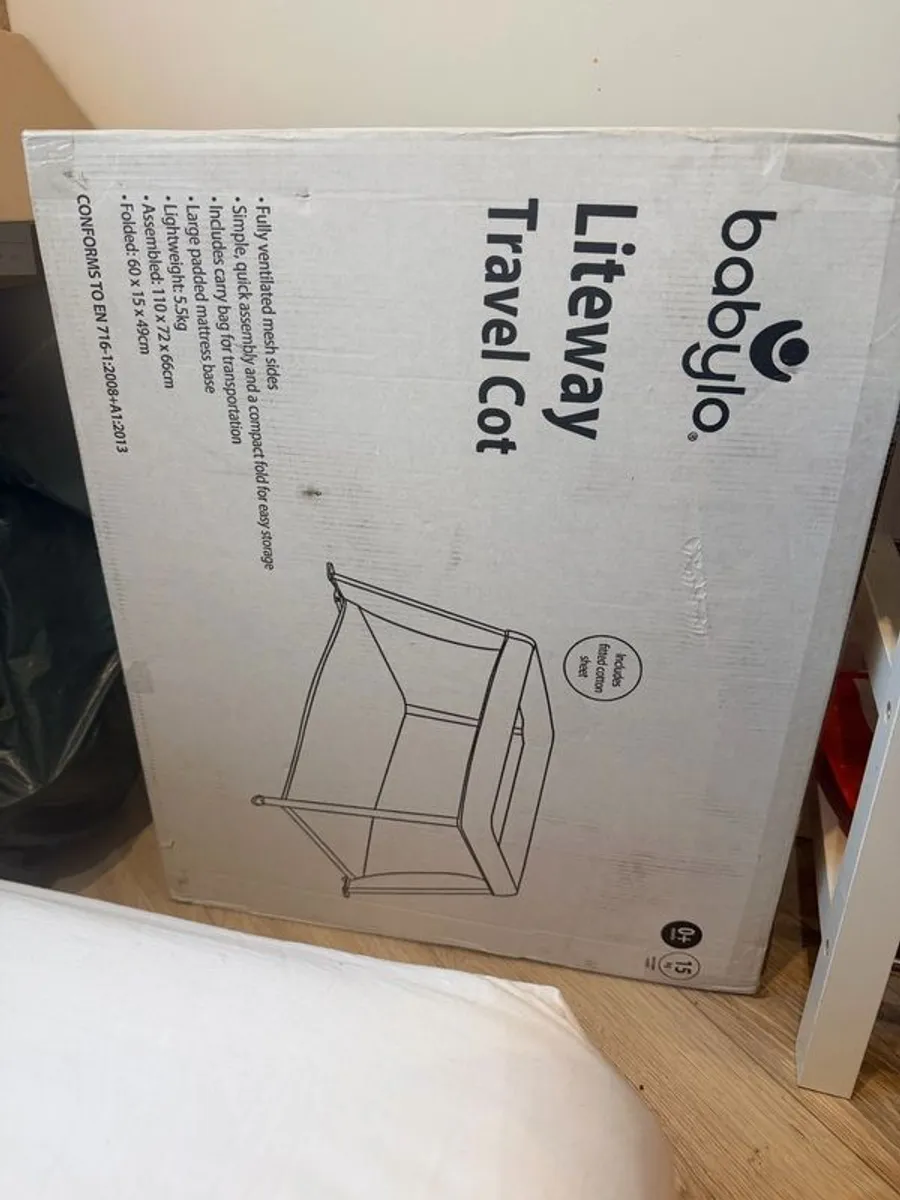 travel cot - Image 3