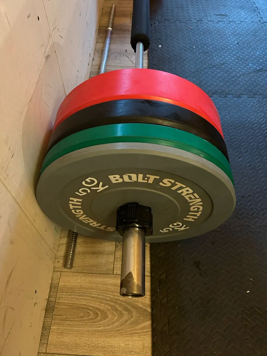 Olympic Bar & Bumper Plates - Image 3