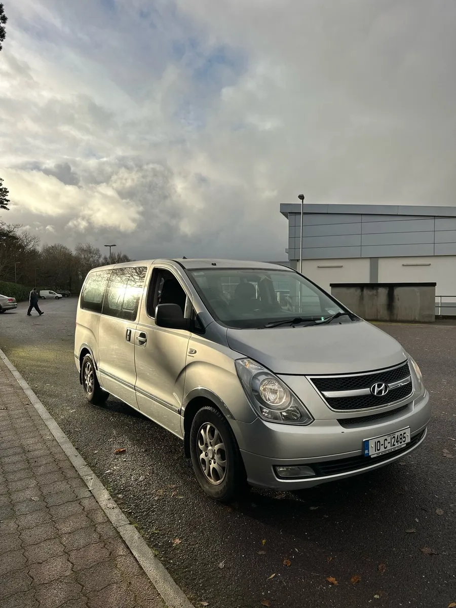 Hyundai Montana 2010 Irish 8 seater - Image 2