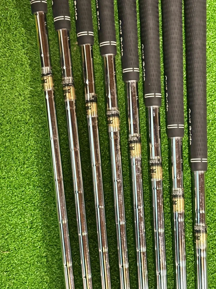 TaylorMade r7 TP Iron Set (3–PW) — €270 — RH - Image 2