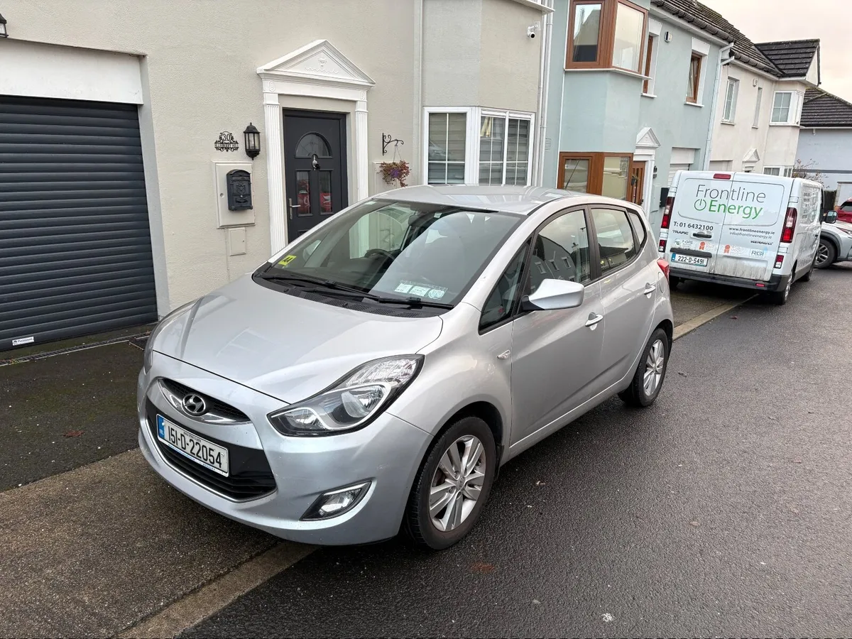 Hyundai ix20 2015 • AUTOMATIC • Deluxe •NCT •TAX - Image 3