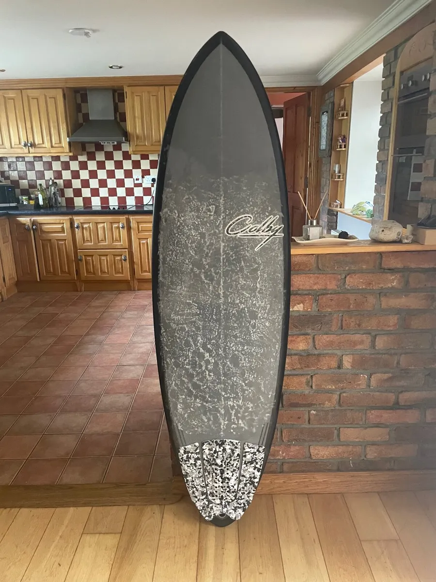 Surfboard - Image 1