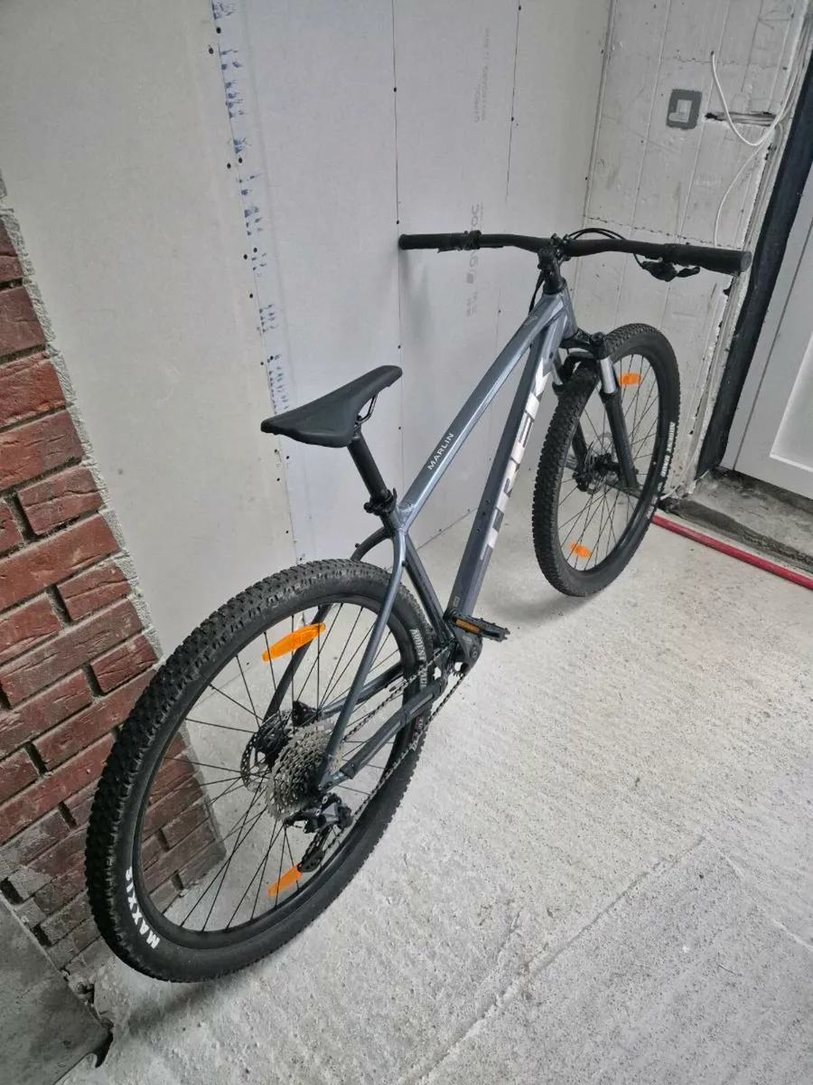 Trek Marlin 6 Gen 3 - Image 2