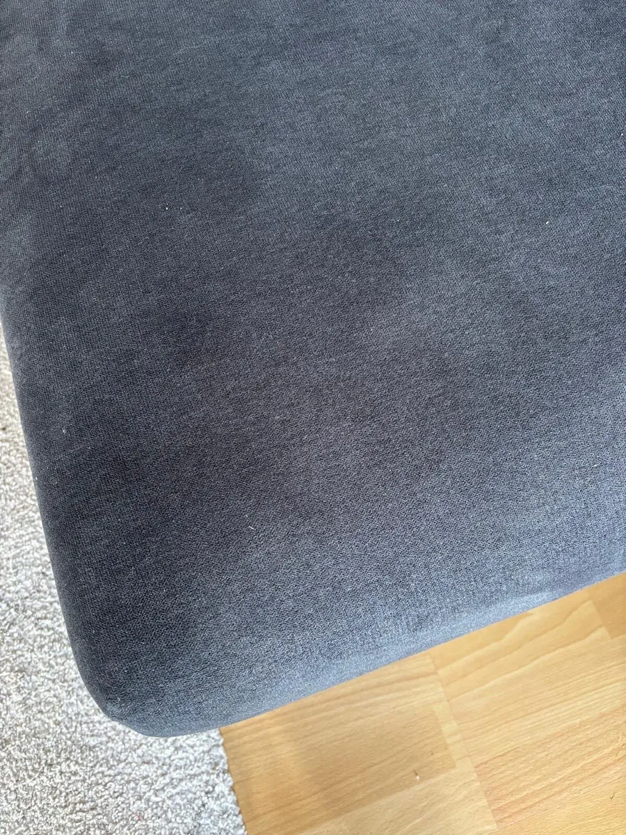 3 seater couch - Image 4