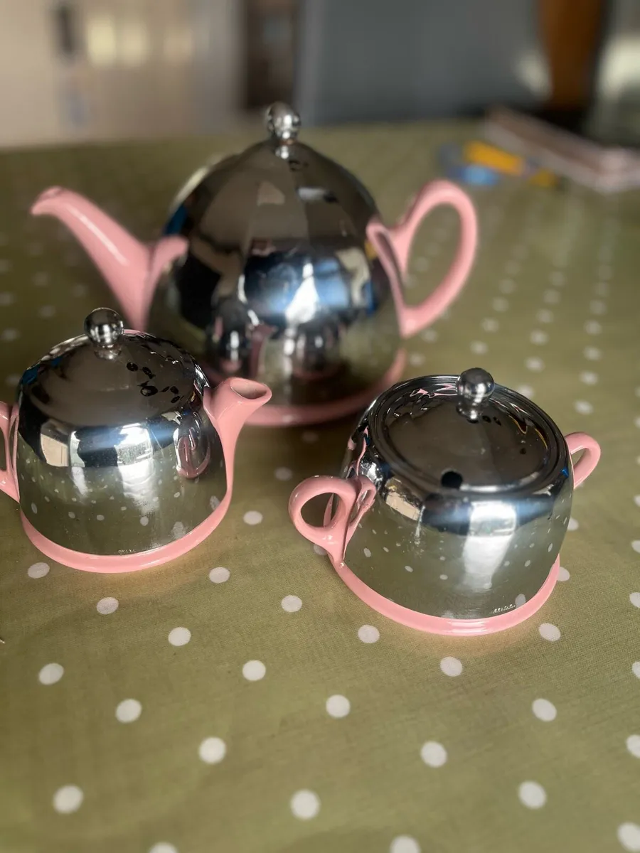 Vintage Arklow Insulated Tea Set - Image 1