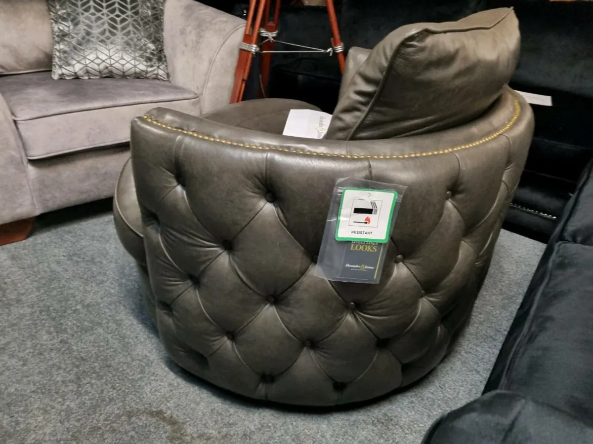 Alexander and James swivel chair - Image 1