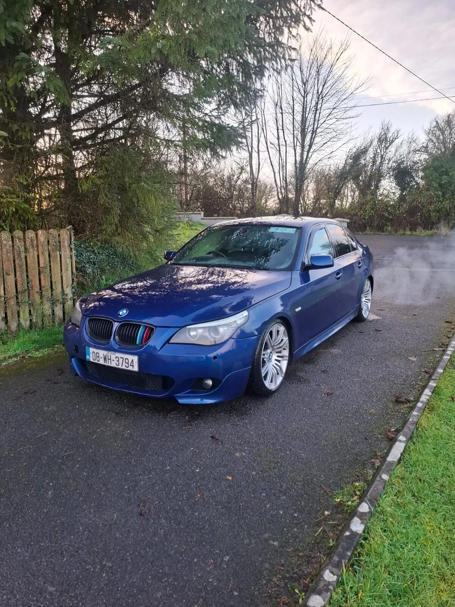 BMW 520d - Image 1