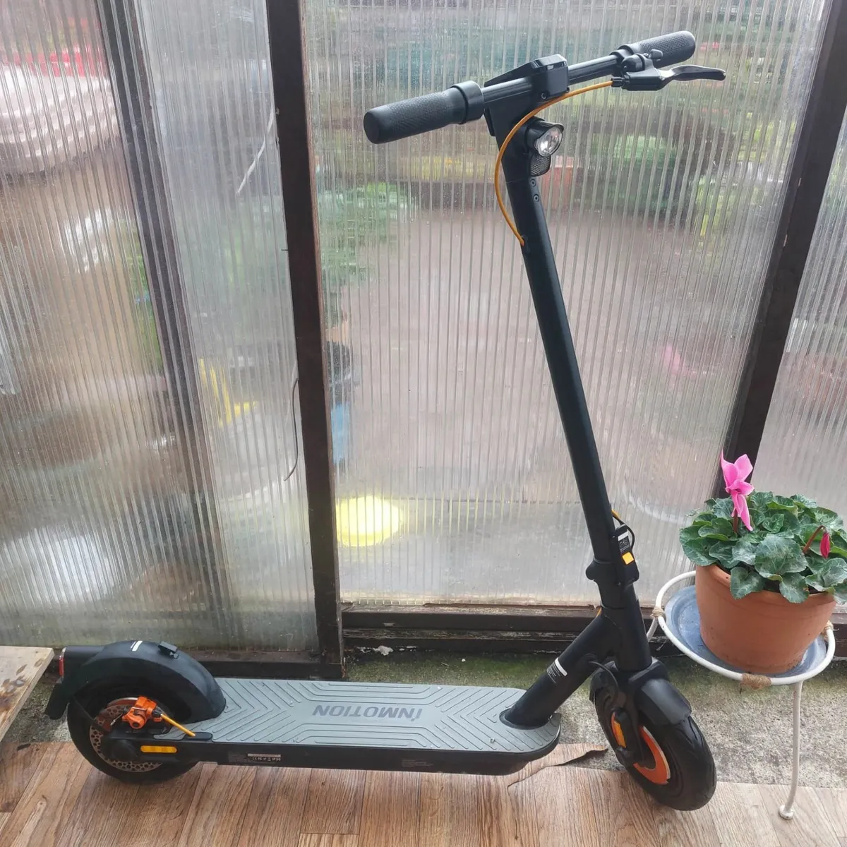 Selling inmotion climber - Image 3