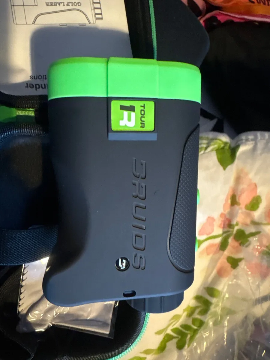 Golf Range Finder - Image 1