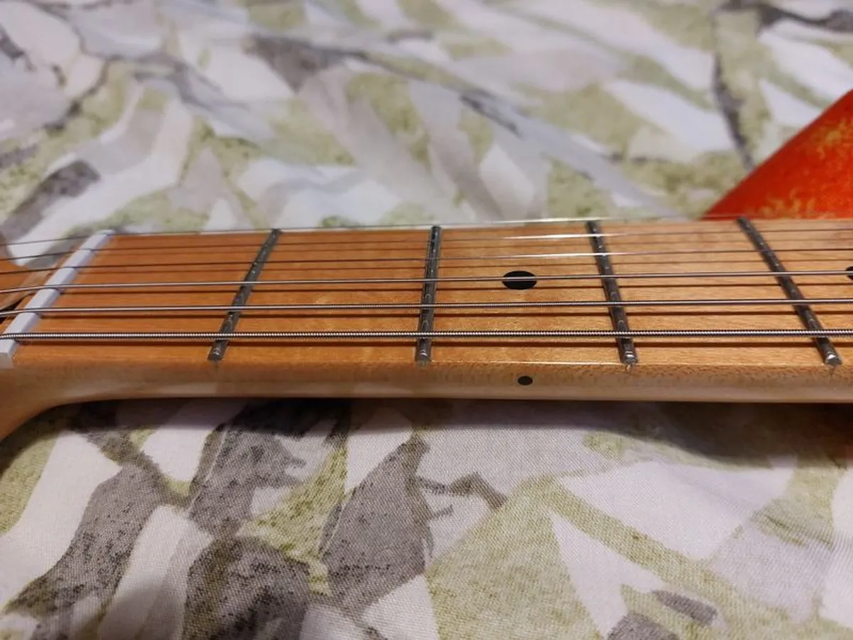 Fender Stratocaster - Image 4