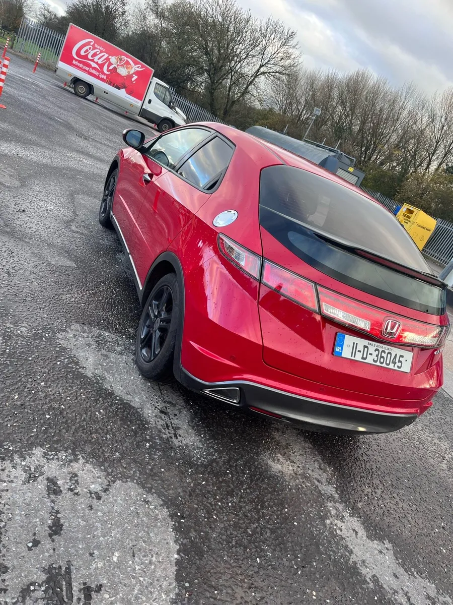 2011 HONDA CIVIC 1.3L MANUAL - Image 1