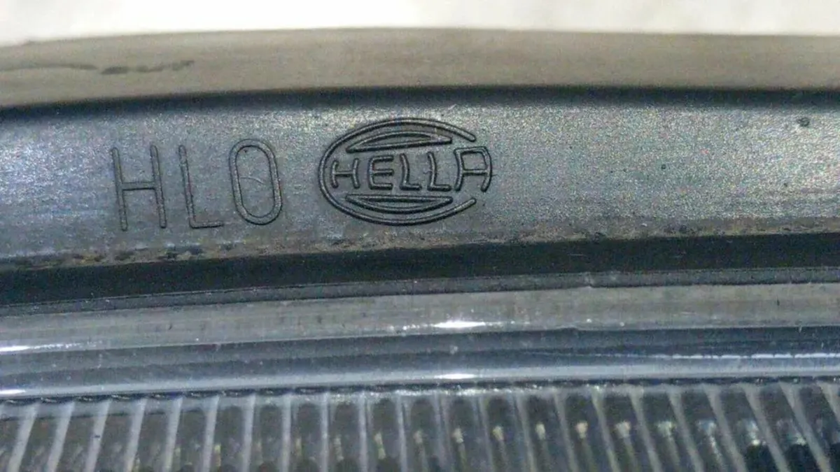 Front xenon headlamp Polo 6N2 HELLA GTI Headlight - Image 3