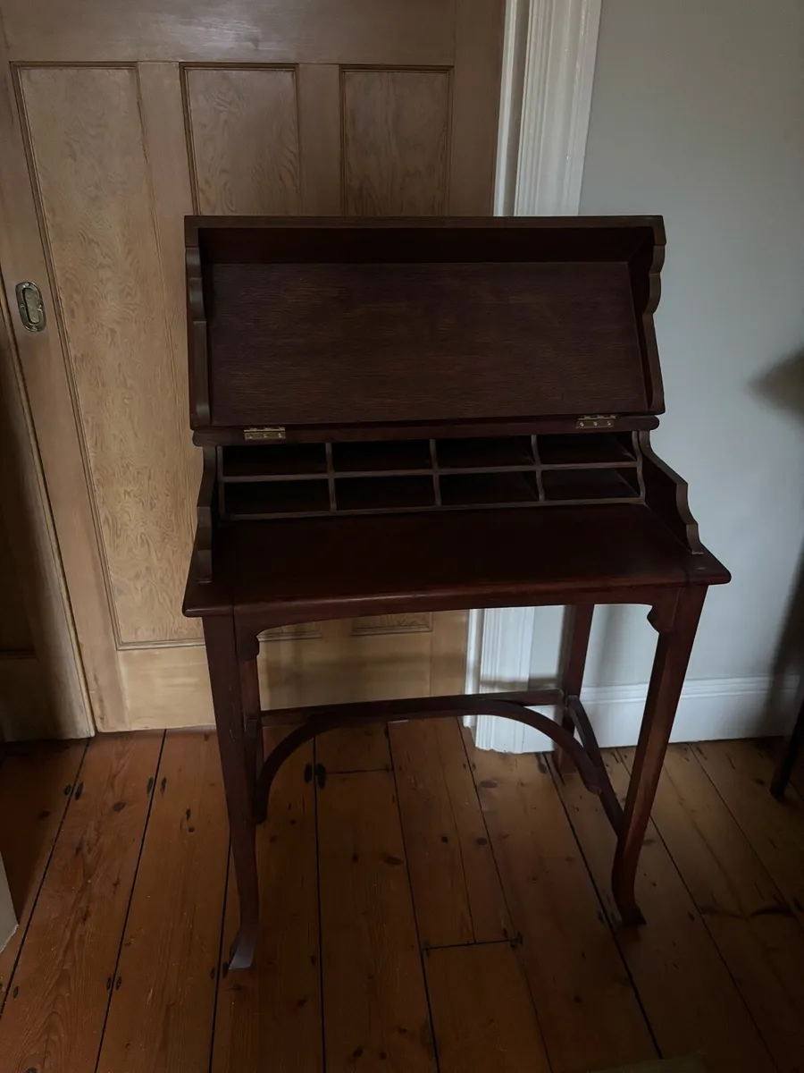 Wooden bureau - Image 2