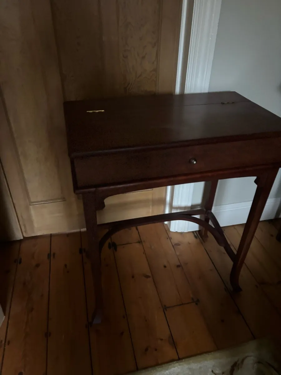 Wooden bureau - Image 3