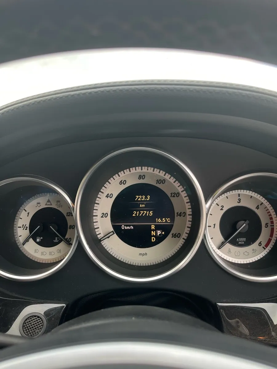 Mercedes Benz cls - Image 3