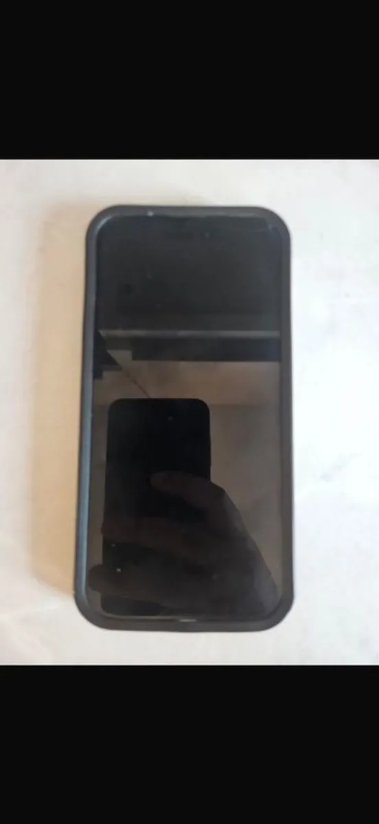 Iphone 15 - Image 3