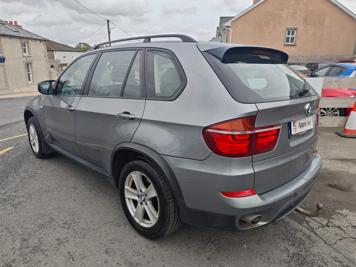 BMW X5 2011 XDRIVE30D SE - Image 3