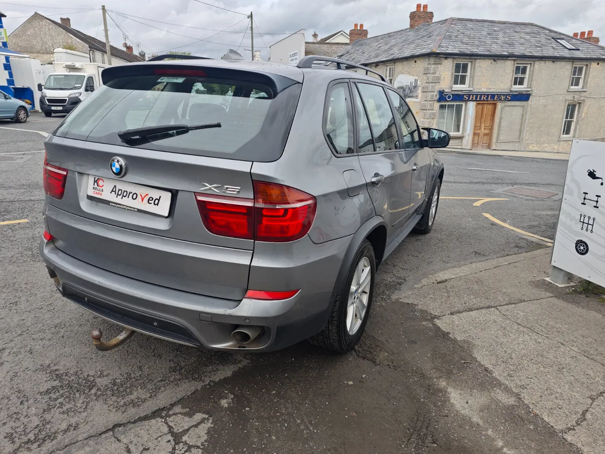 BMW X5 2011 XDRIVE30D SE - Image 4