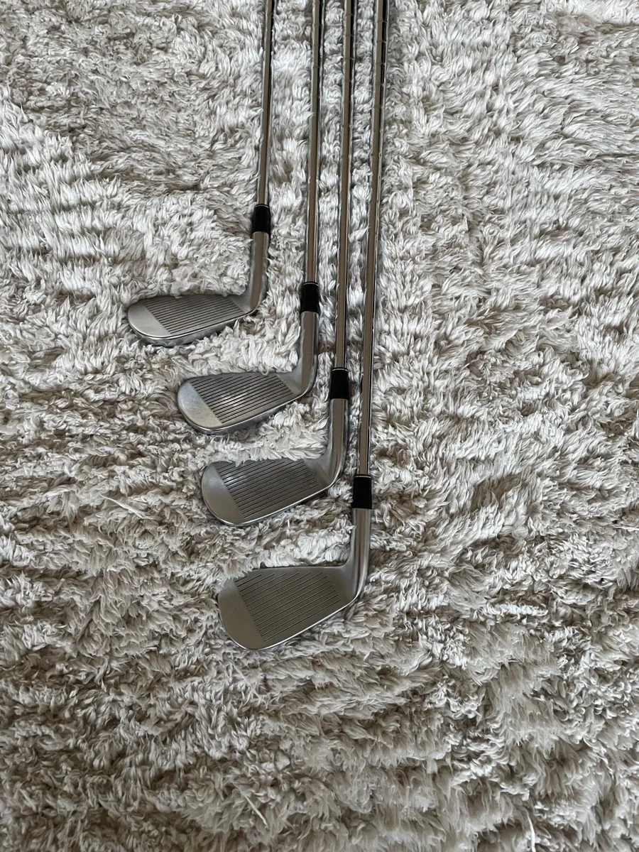 Srixon Zx4 irons (7-PW) - Image 4