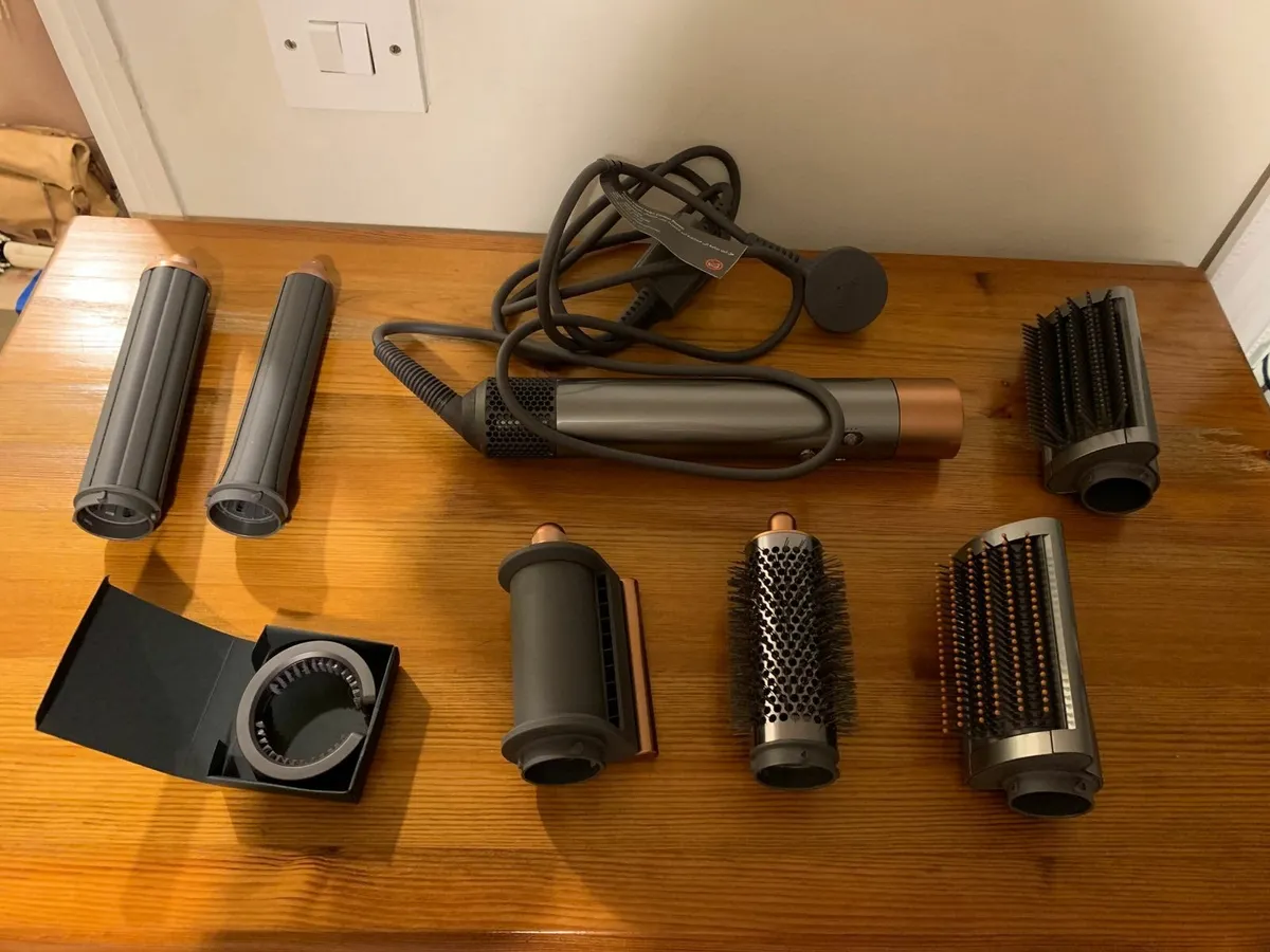 Dyson Airwrap Complete Long Multi Styler - Image 3