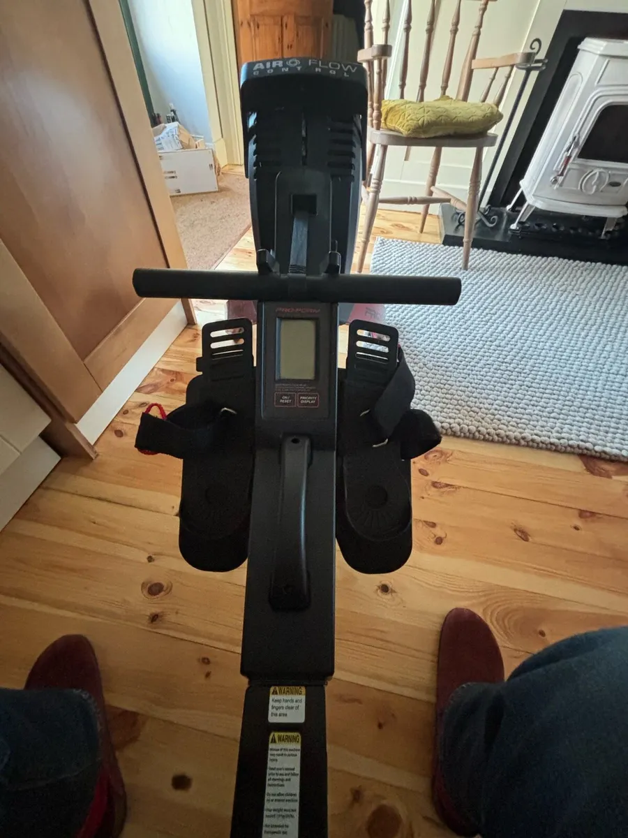 Pro-Form Rowing Machine - Image 4