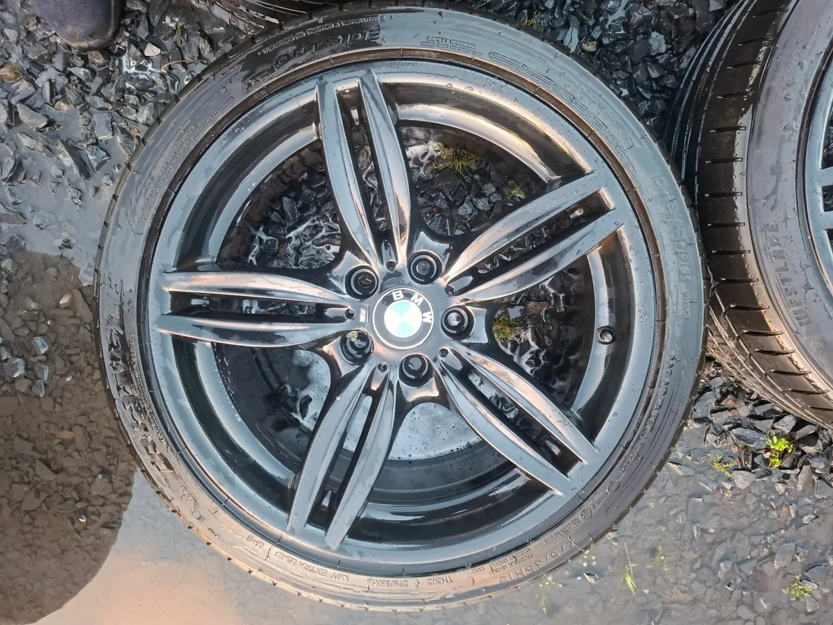 19" Genuine Bmw 5 Series F10 M Sport Alloys with t - Image 1
