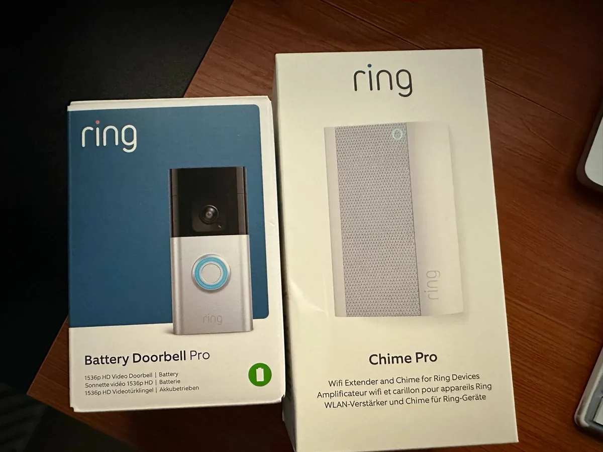 Ring Battery Doorbell pro + Chime Pro