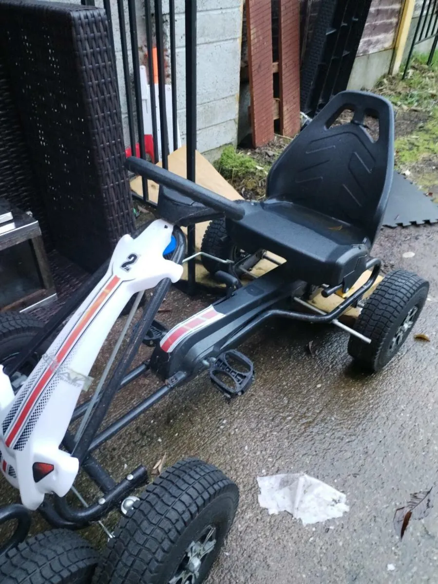 2 go karts - Image 1